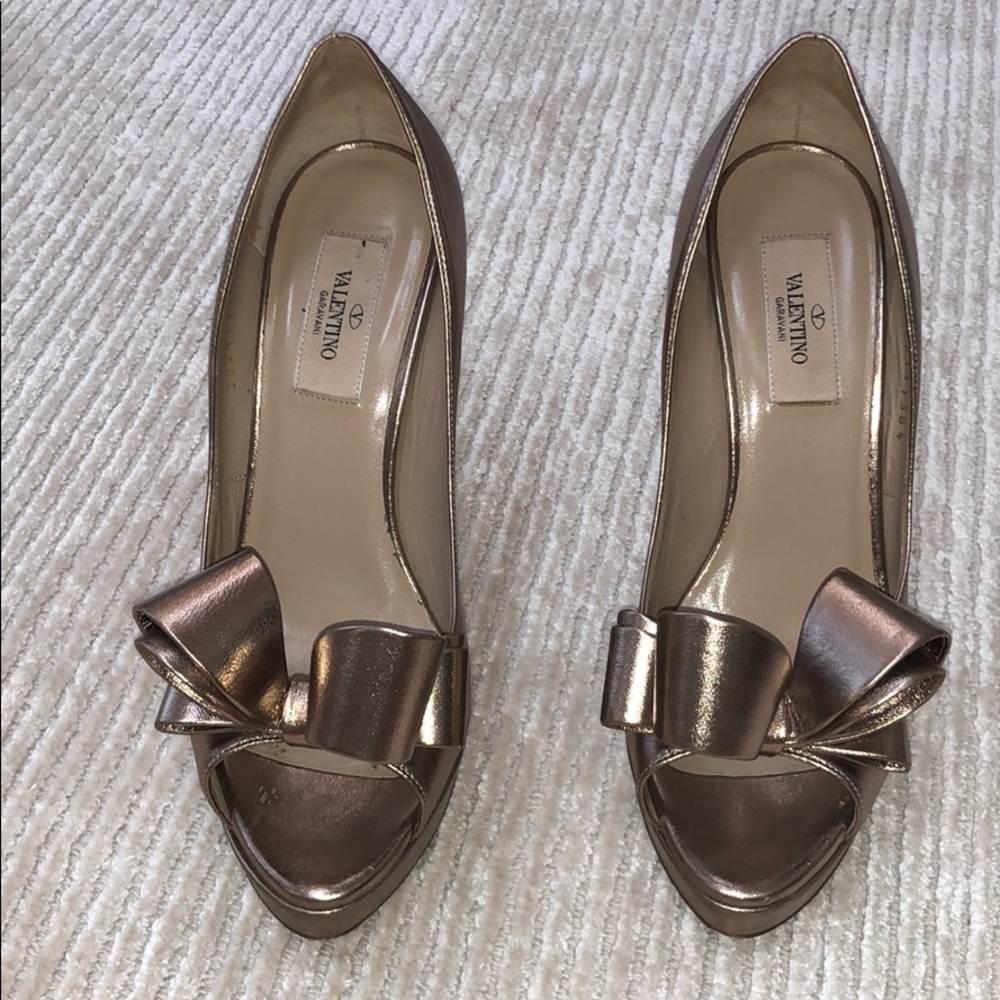 Valentino rose gold open toe pumps